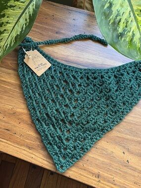 CROCHET BANDANNA